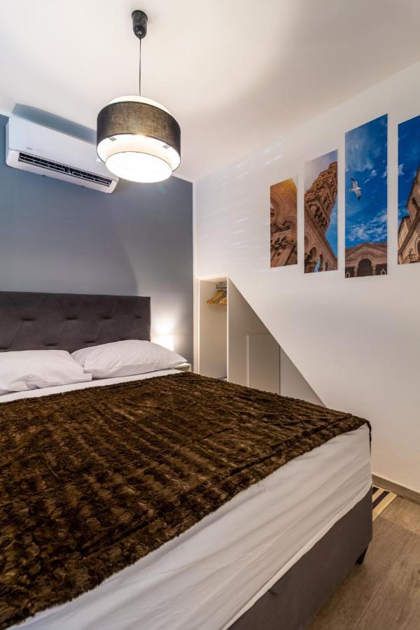 The One Apartment สปลิท ภายนอก รูปภาพ