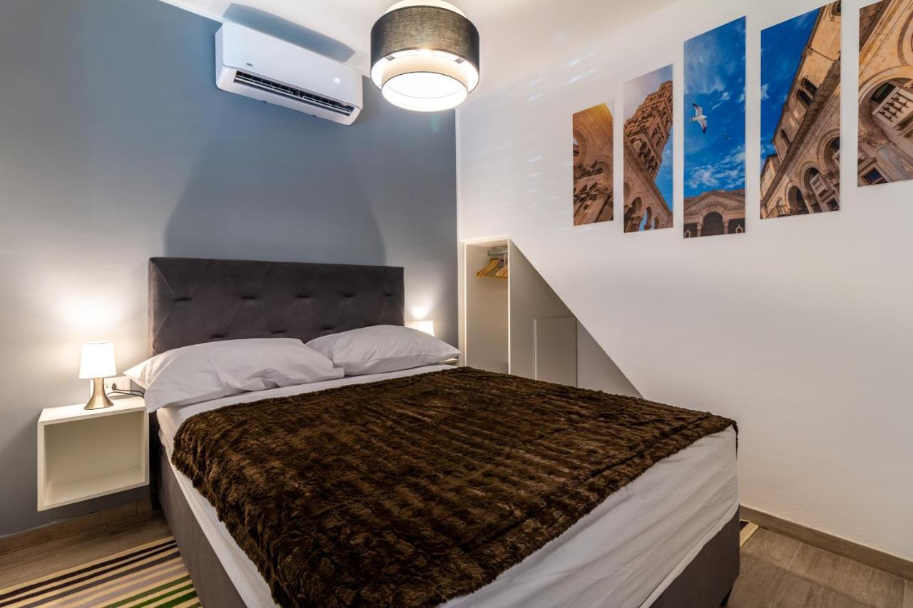 The One Apartment สปลิท ภายนอก รูปภาพ